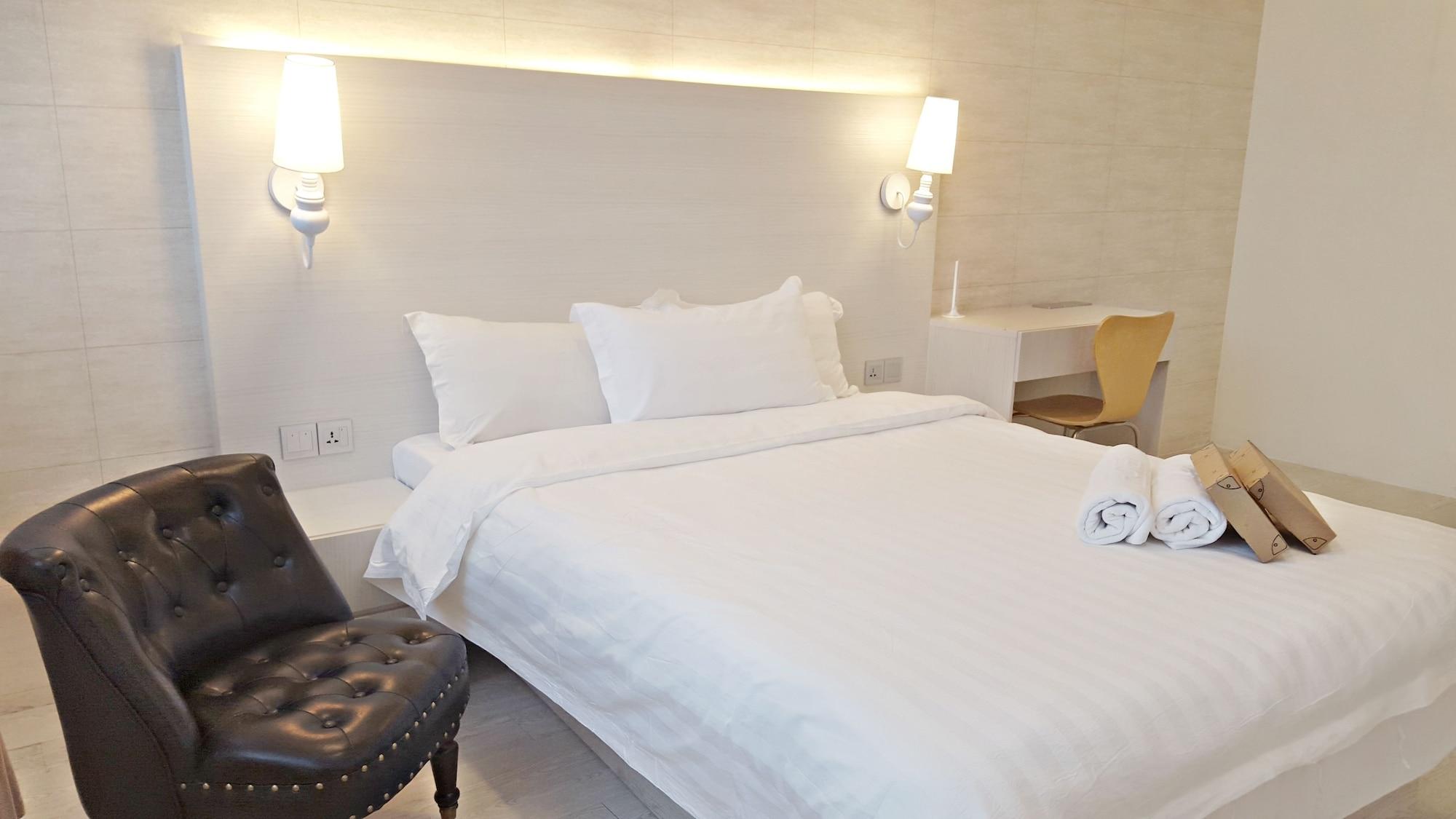 Creator Hotel Kulai Eksteriør bilde