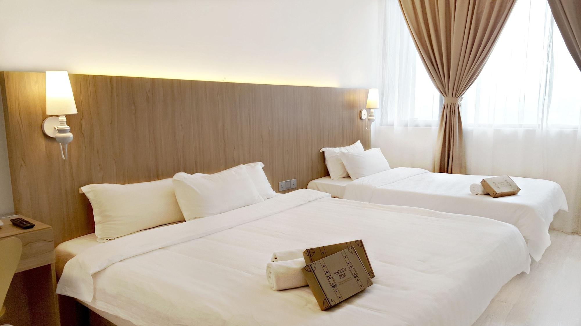 Creator Hotel Kulai Eksteriør bilde