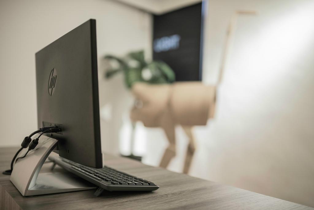 Creator Hotel Kulai Eksteriør bilde