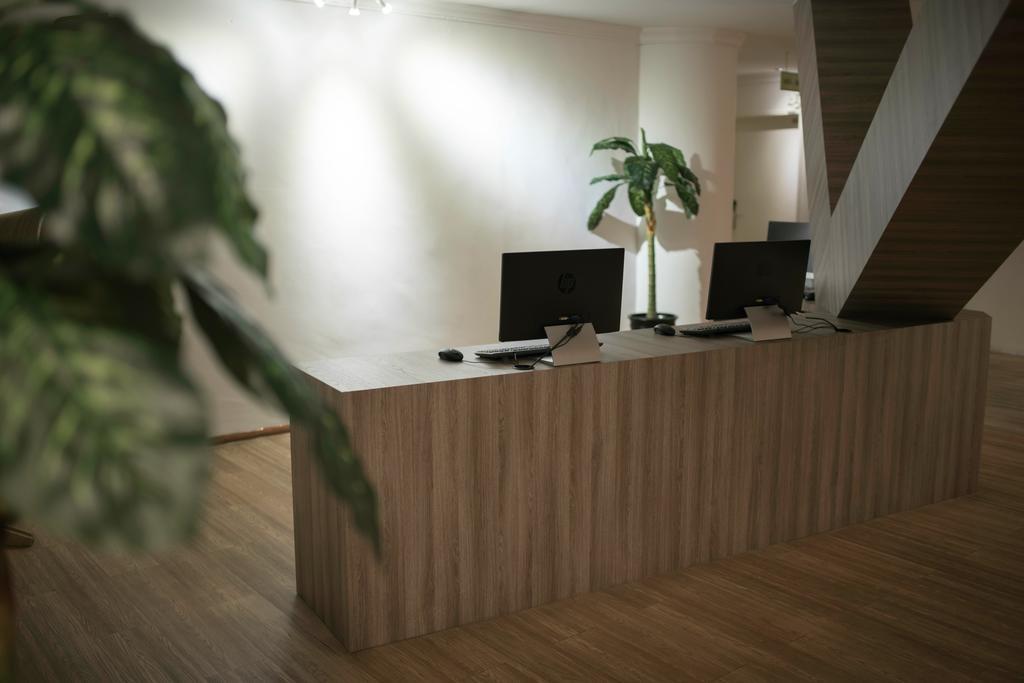 Creator Hotel Kulai Eksteriør bilde